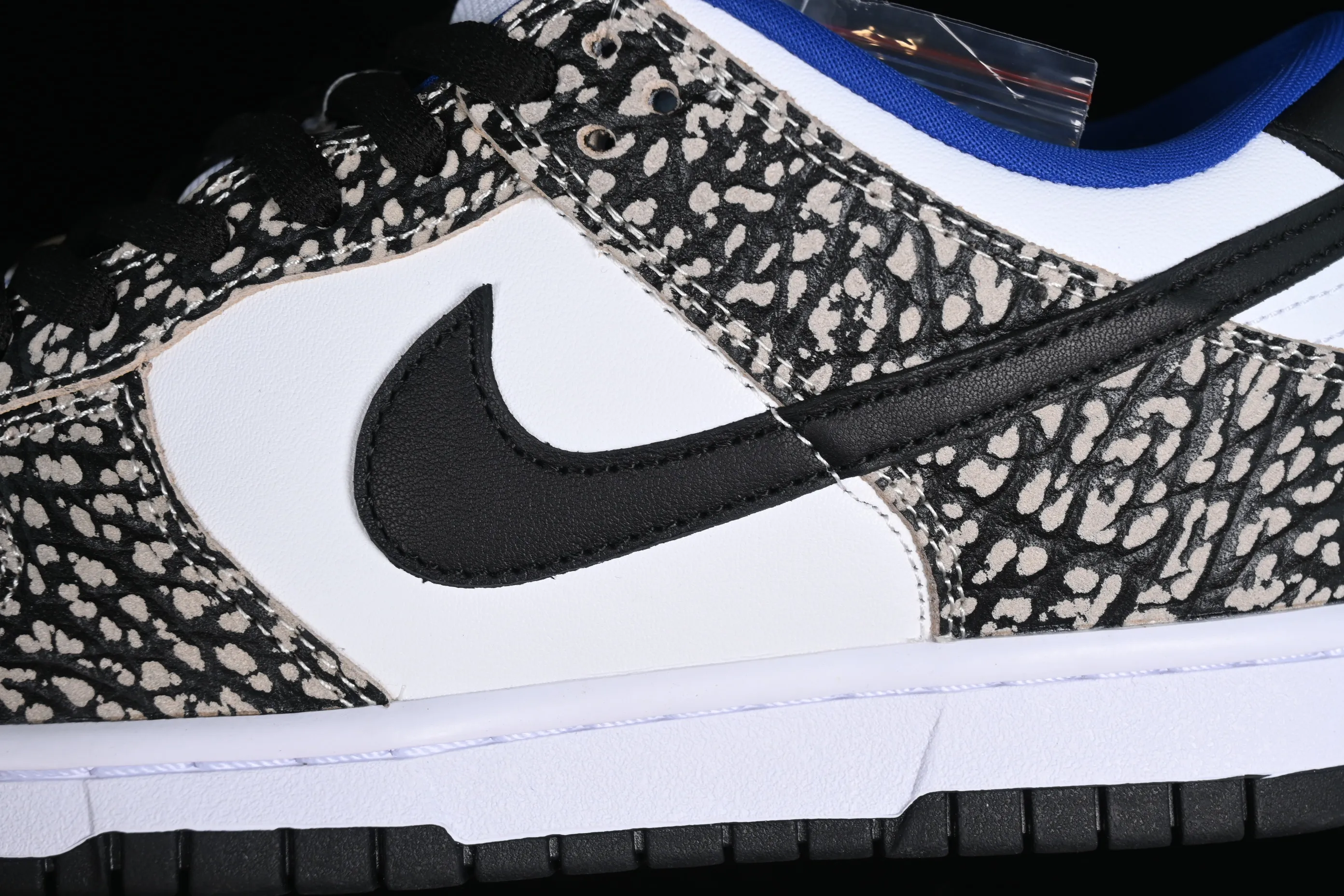 All Categories Nk SB Dunk Series Nk SB Dunk Low Low-top sneakers C version Supreme x Nk SB Dunk Low "NYC" joint model SB low-top casual sneakers 304292-001